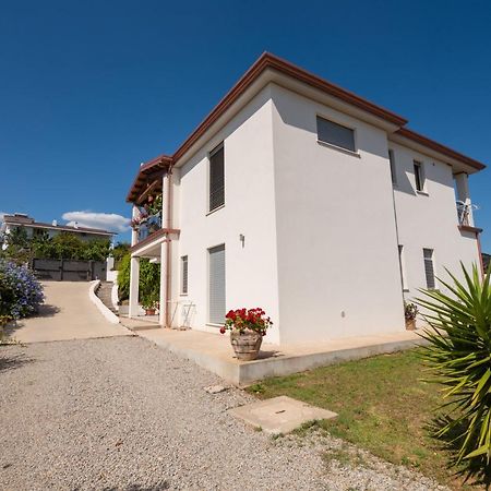 Giglio Marino Bed & Breakfast Tortoli Exterior photo