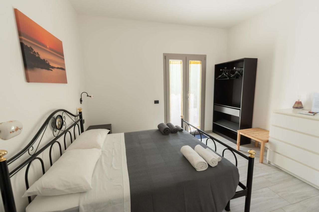 Giglio Marino Bed & Breakfast Tortoli Exterior photo