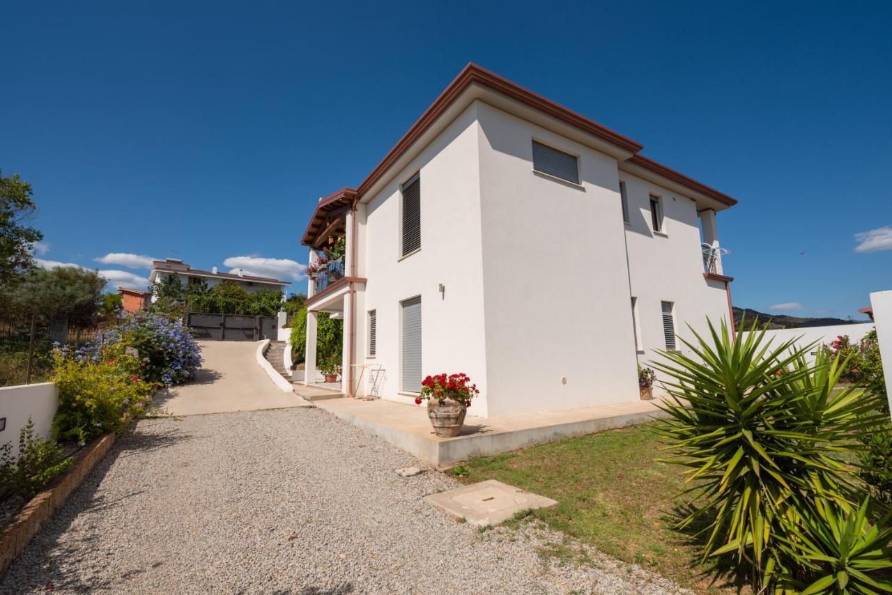 Giglio Marino Bed & Breakfast Tortoli Exterior photo